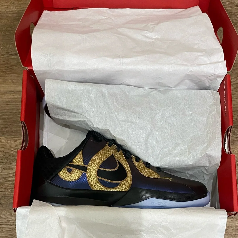 Nike Kobe‎ 5 Year of the Mamba Eggplant Grade School Youth Size 7Y NEW